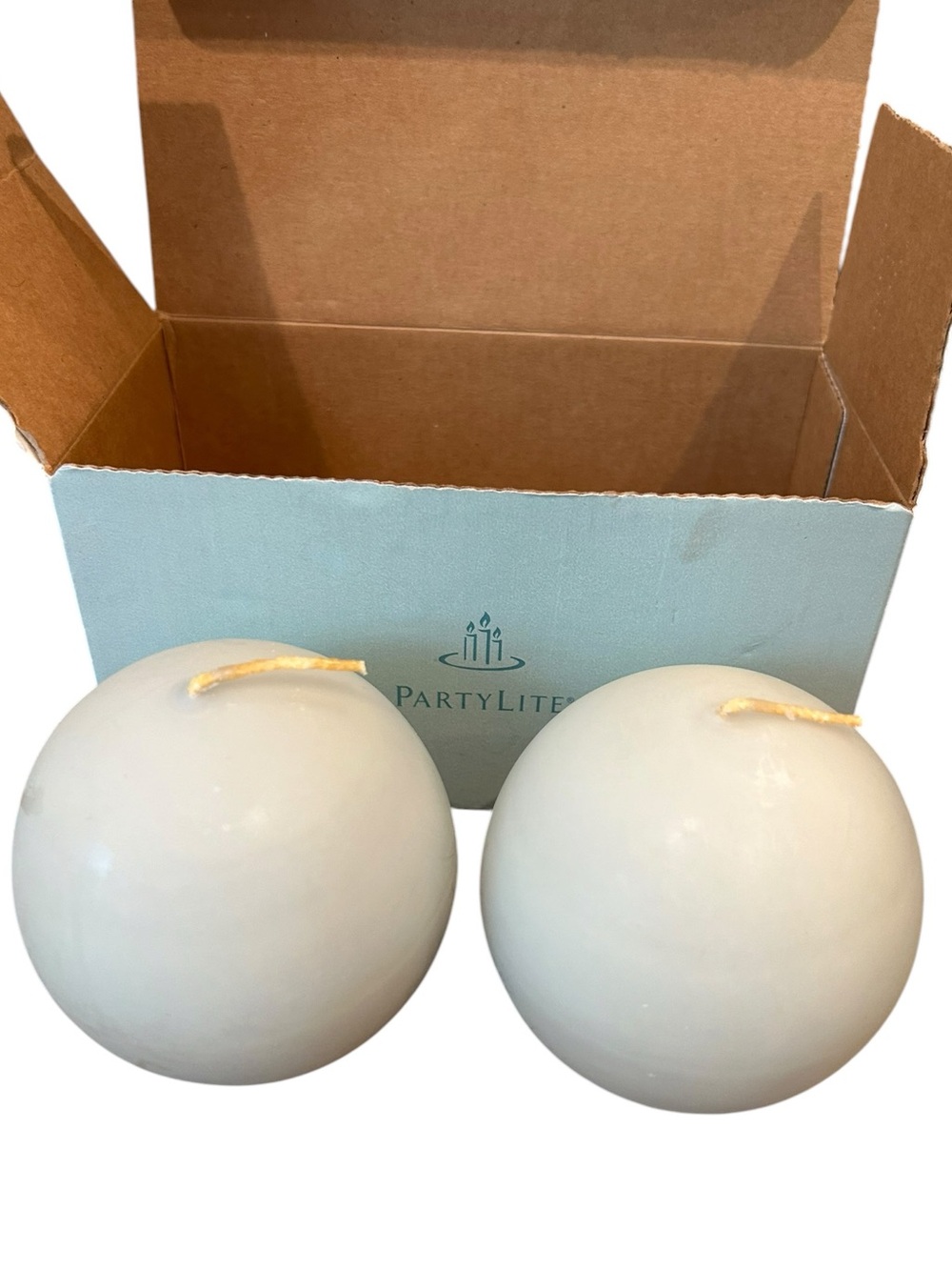PartyLite Wild Fern 3” Ball Decorative Candles  Set of 2